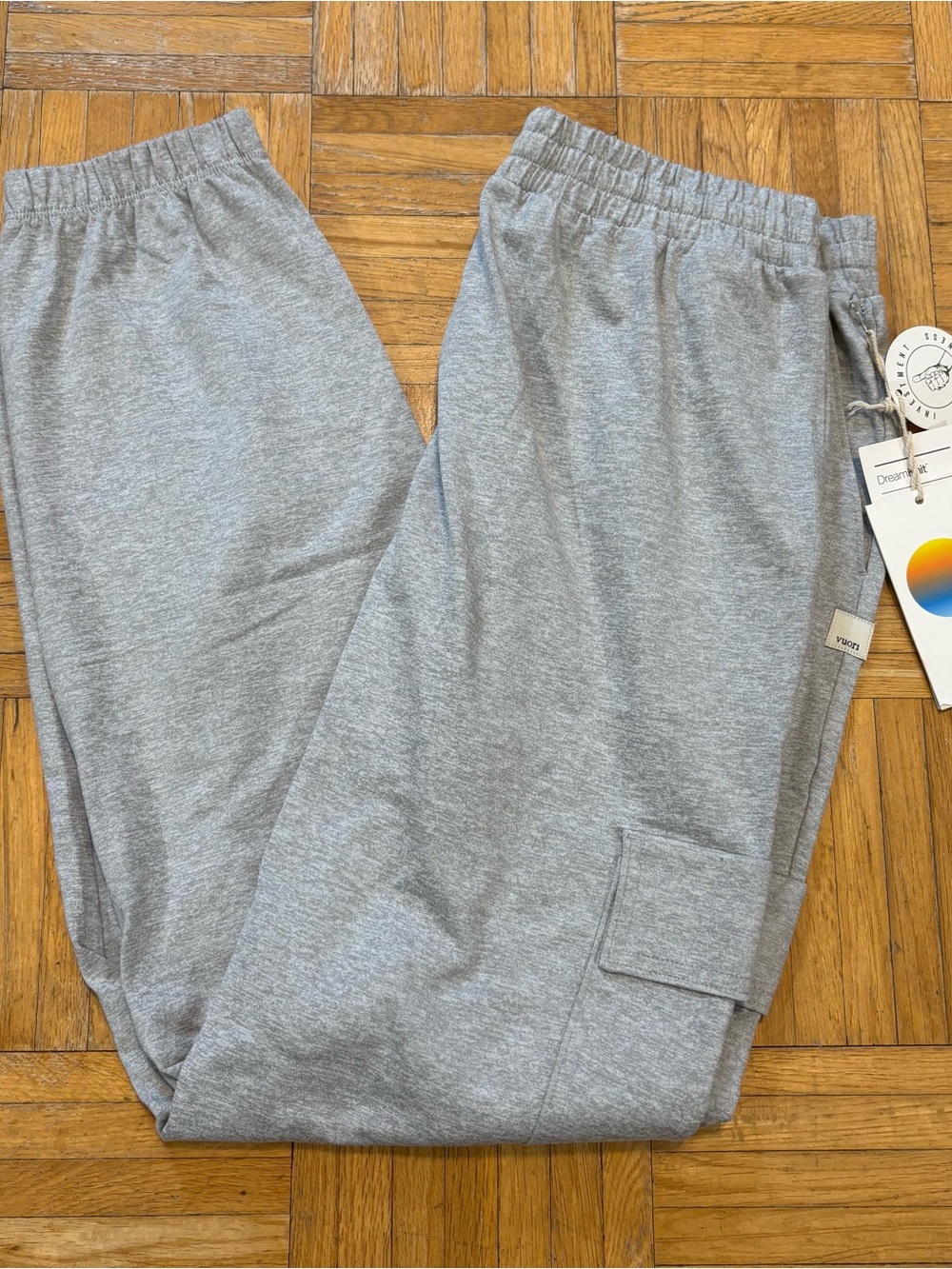 Vuori Boyfriend Cargo Joggers Heather Grey